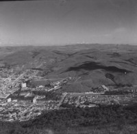Panoramica do relevo e da cidade de Poços de Caldas (MG)