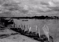 Barcos na margem do Rio Parnaíba em Floriano (PI)