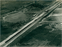 [Vista aérea da Estrada de Ferro : Estação Bernardo Sayão] : Brasília, DF
