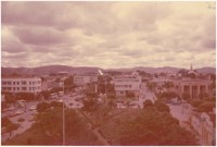 Praça dos Pioneiros : vista panorâmica da cidade : Governador Valadares, MG