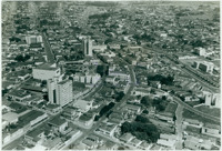 Vista aérea da cidade : Araguari, MG