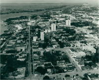 Vista aérea da cidade : [Rio Paraguai] : Corumbá, MS