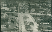 [Vista aérea da cidade : Avenida São Sebastião : Avenida Chagas Rodrigues] : Avenida Capitão Claro : Parnaíba, PI