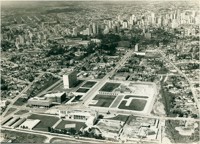 Centro Cívico : [vista aérea da cidade] : Curitiba, PR