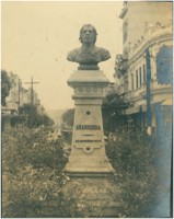 Busto de Ararigboia : Niterói, RJ