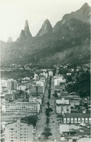 Vista [panorâmica da cidade] : Avenida [Almirante] Lúcio Meira : Dedo de Deus : Teresópolis, RJ
