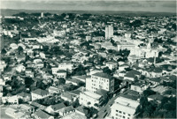 [Vista aérea da cidade : Paróquia de Santo Antônio] : Bento Gonçalves (RS)