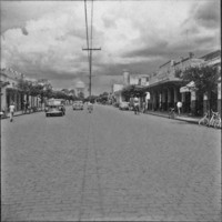 Aspecto do comércio da rua principal de Miguelópolis (rua Dr. Soares de Oliveira em Ituverava) (SP)