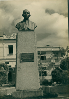 Monumento a Jerônimo Monteiro : Cachoeiro do Itapemirim, ES