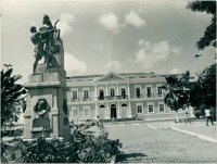 Praça 7 de Setembro : [Monumento à Independência] : Palácio Potengi : Natal, RN