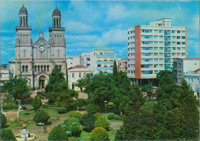 Praça Marechal Floriano : [Catedral Nossa Senhora Aparecida] : Passo Fundo, RS