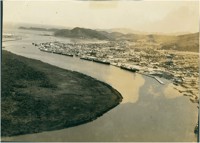 [Rio Itajaí-açu : Porto de Itajaí : vista aérea da cidade] : Itajaí, SC