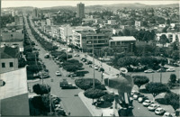 [Avenida Getúlio Dorneles Vargas : Praça Coronel Bertaso] : vista parcial da cidade : Chapecó, SC