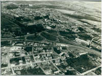 [Vista aérea da cidade] : Bairro Jardim do Mar : Trevo do KM 18 da Via Anchieta : São Bernardo do Campo, SP