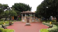 Praça Tenente Urias : São Miguel Arcanjo, SP