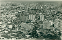 [Vista aérea da cidade : Praça dos Estudantes : Prefeitura Municipal : Concha Acústica] : São Caetano do Sul, SP