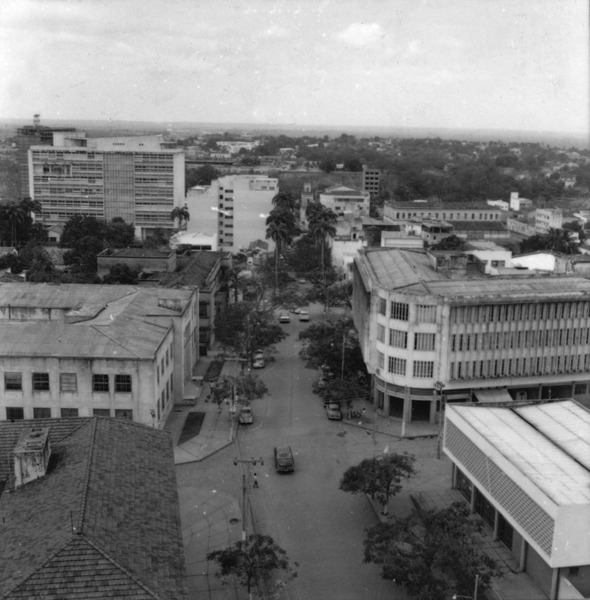 Avenida Presidente Vargas : Município de Cuiabá - 1968