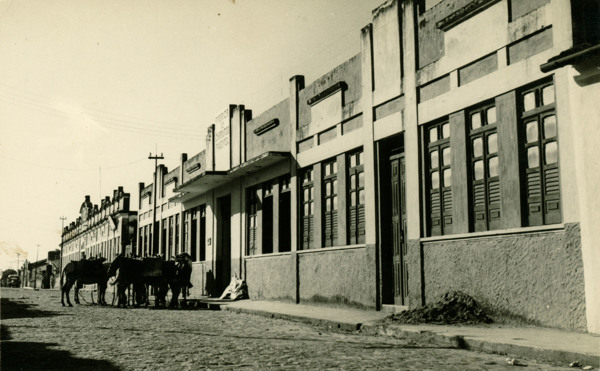 Fábrica de Charutos Pimentel : Muritiba, BA - 1957