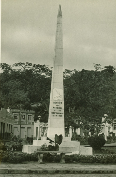 Obelisco : Mutuípe, BA - [19--]