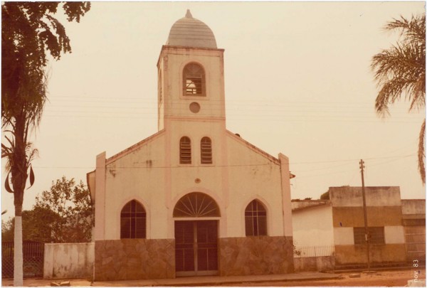Igreja Nossa Senhora da Guia : Amorinópolis, GO - 1983
