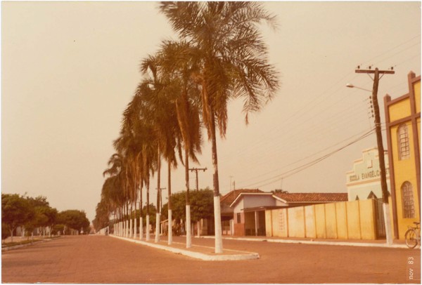 Av. Macabeus : Amorinópolis, GO - 1983