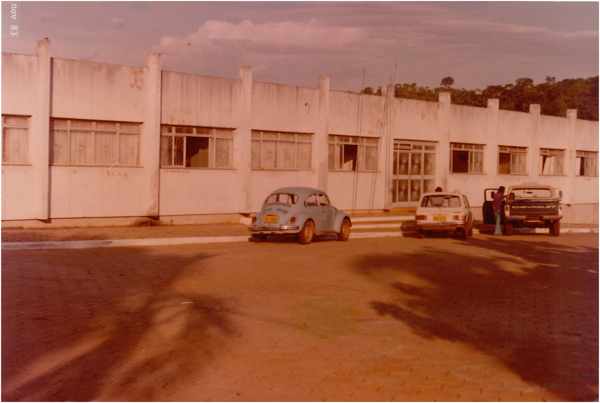 Prefeitura Municipal : Crixás, GO - 1983