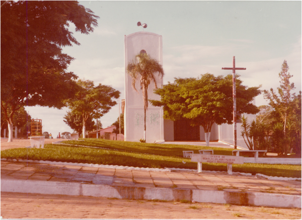 Praça Vereador Orozimbo Vieira de Souza : Cachoeira de Goiás, GO - [19--]