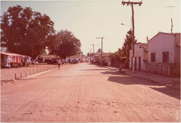 Av. Brasília : Iaciara, GO - 1983