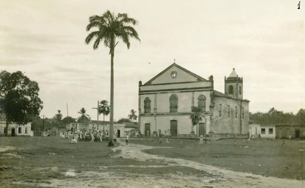 Igreja Matriz de Nossa Senhora do Rosário : Praça Benedito Leite : Rosário, MA - [19--]